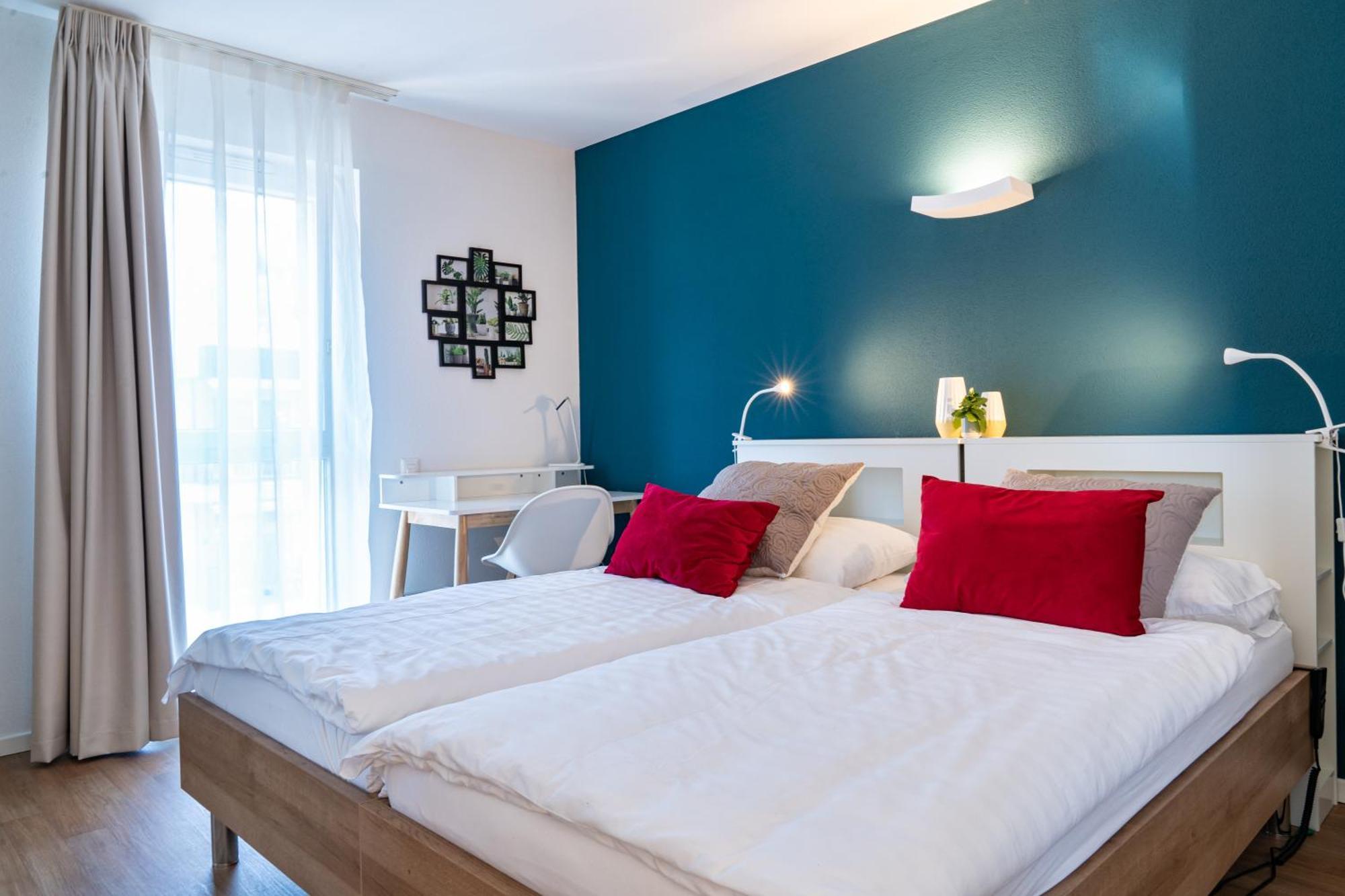Alp Art Hotel Monthey Collombey-Muraz Exteriör bild
