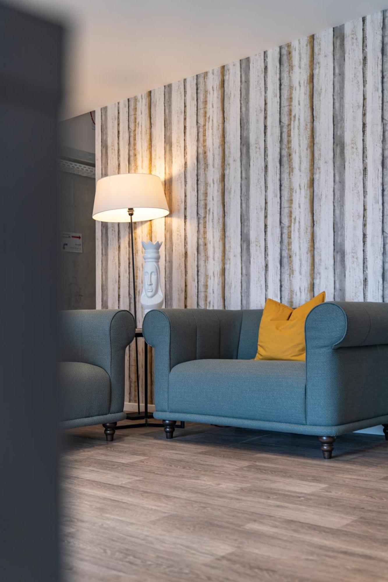 Alp Art Hotel Monthey Collombey-Muraz Exteriör bild