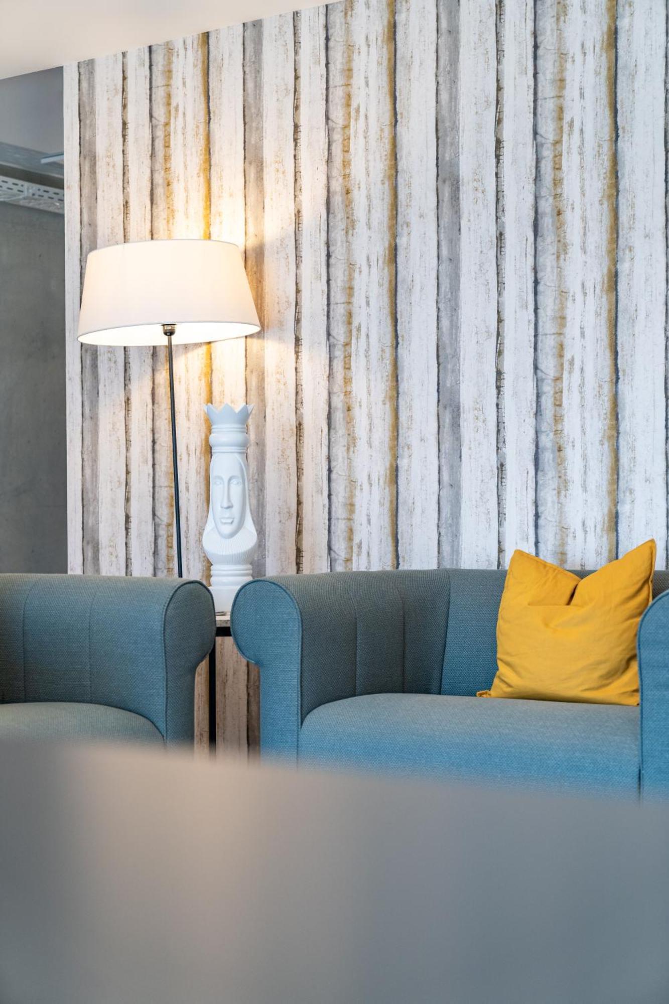 Alp Art Hotel Monthey Collombey-Muraz Exteriör bild
